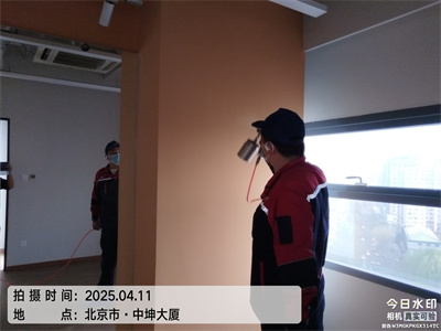 如何處（chù）理新車（chē）內的異味